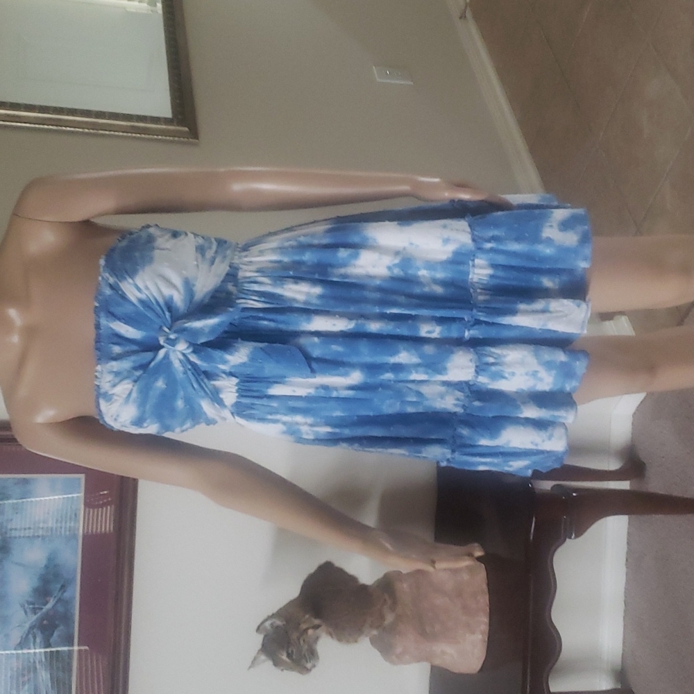 Boho s tiedye flowy ruffle bottom strapless mini dress smock back bow tie front
